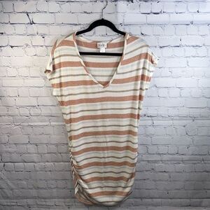 ✨ Jordan Taylor Bathing Suit Cover-Up - V-Neck, Size Medium ✨